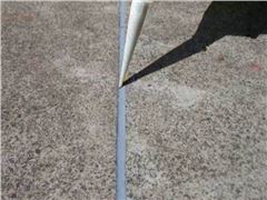 水泥路面伸缩缝切割要求及两种填充密封的道路灌缝胶