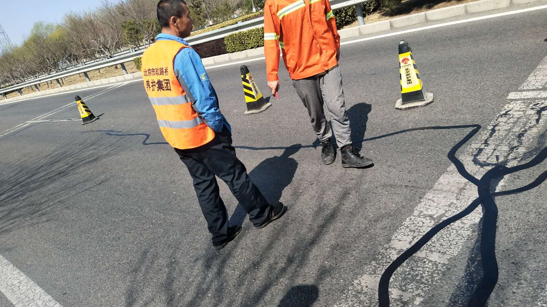 北京市顺义区现代三场外道路20190328-019